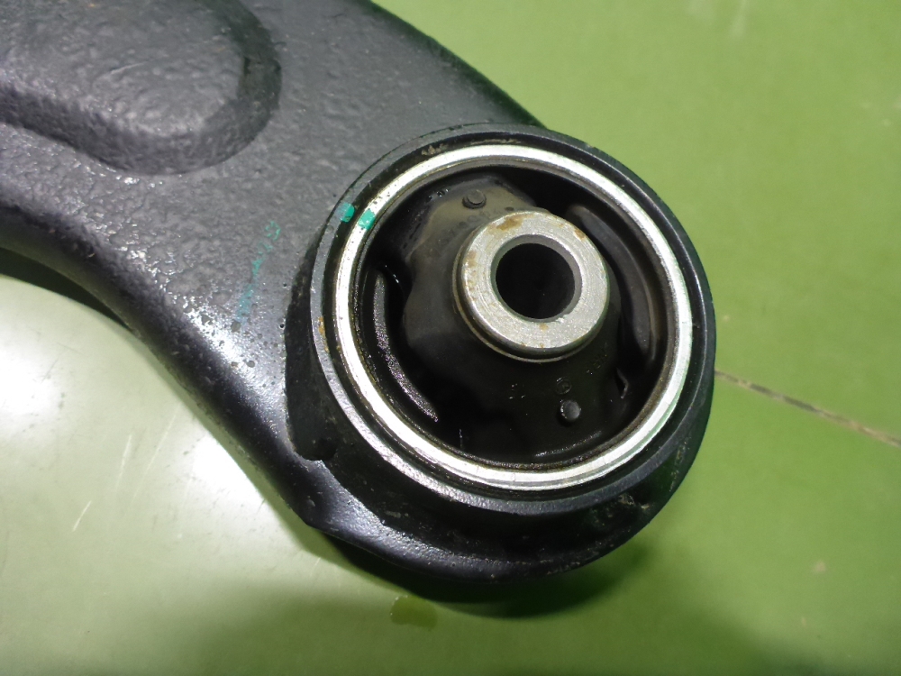 Рычаг задний продольный левый