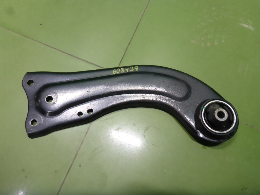 Рычаг задний продольный левый