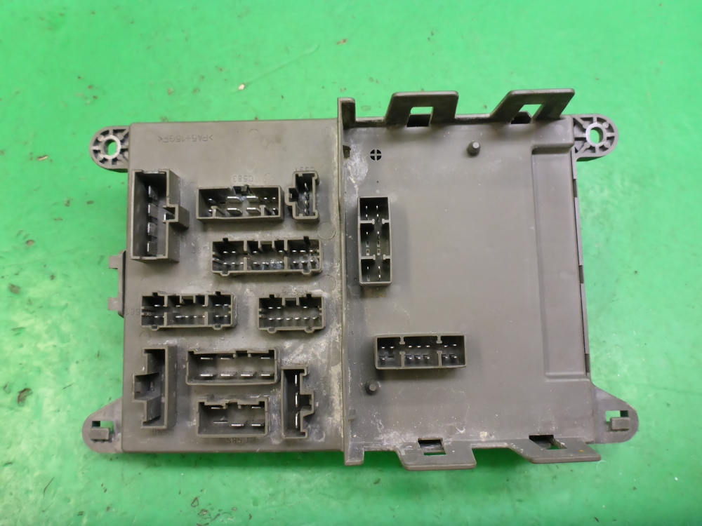 Блок предохранителей