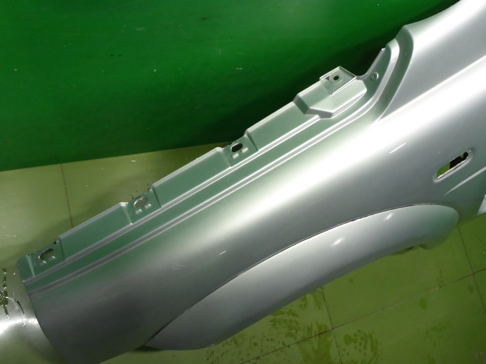 Крыло переднее левое