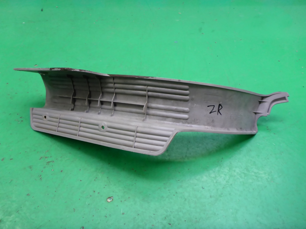 Накладка порога (внутренняя)