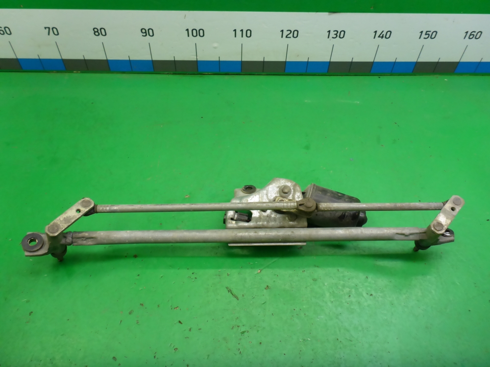 Трапеция стеклоочистителей