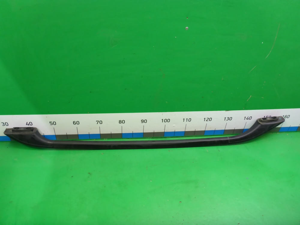 Рейлинг (релинг) правый (планка на крышу)