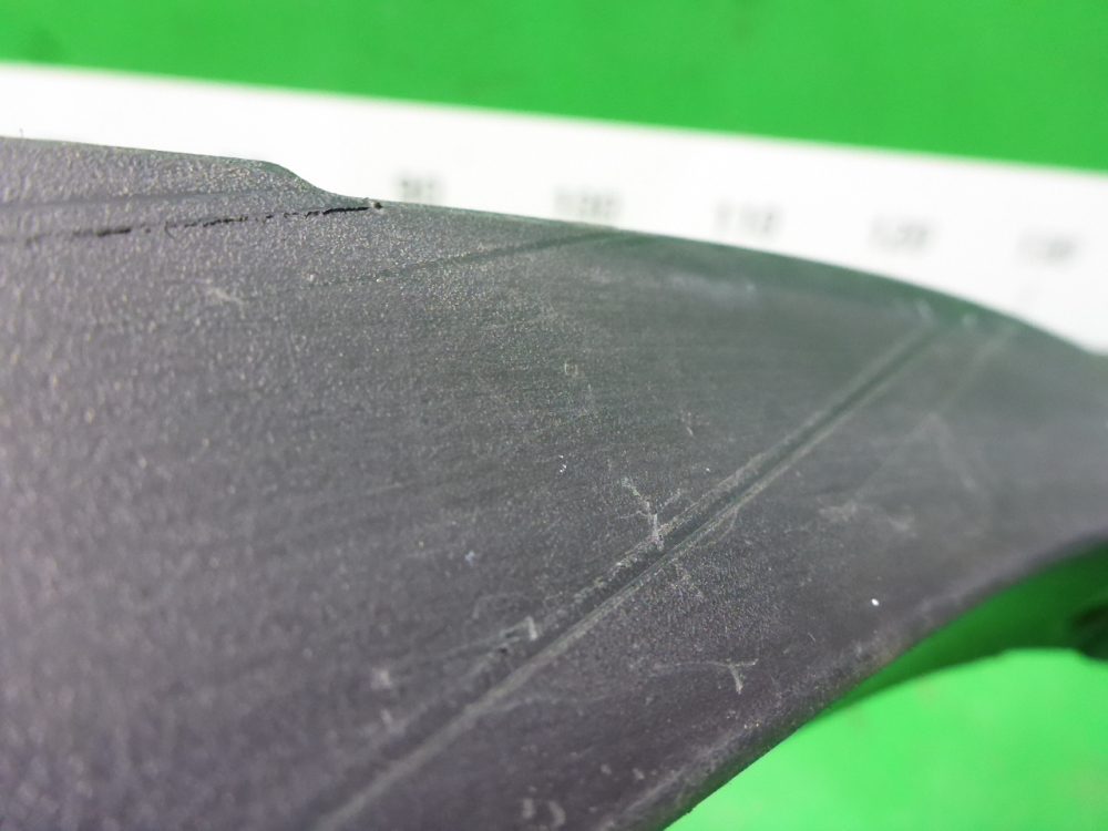 Накладка заднего крыла правого