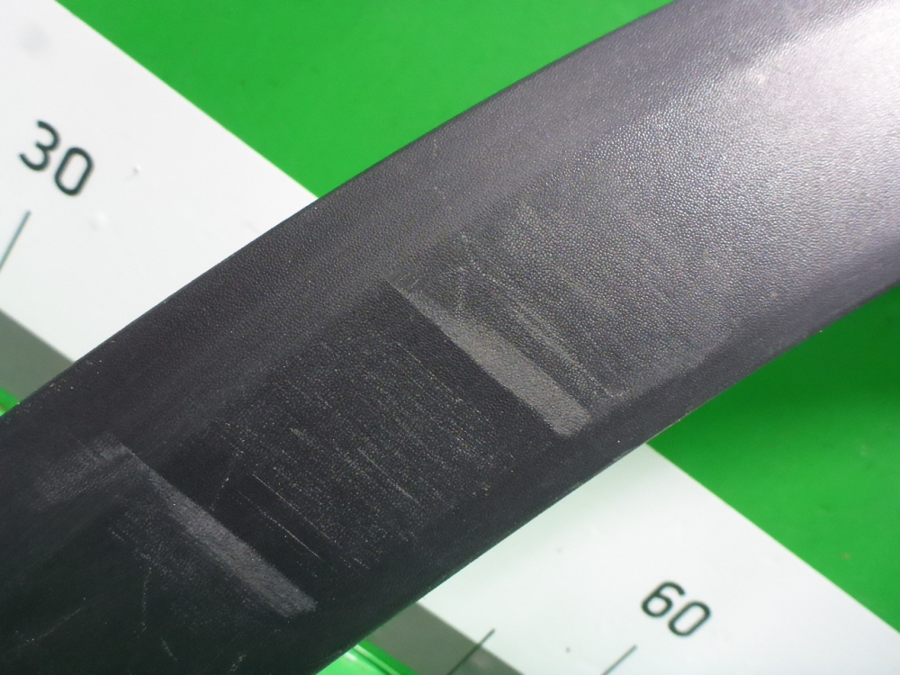 Накладка переднего крыла правого