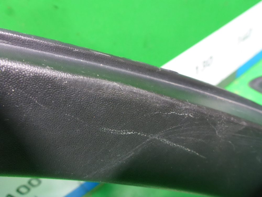 Накладка заднего крыла правого