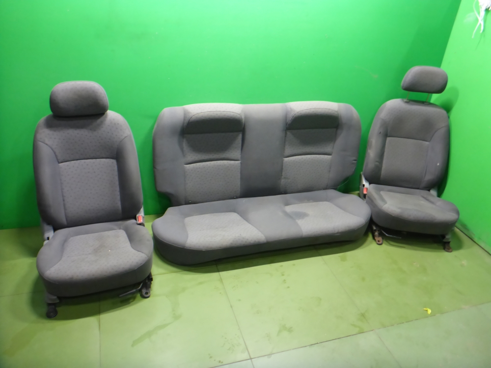 Сиденья комплект