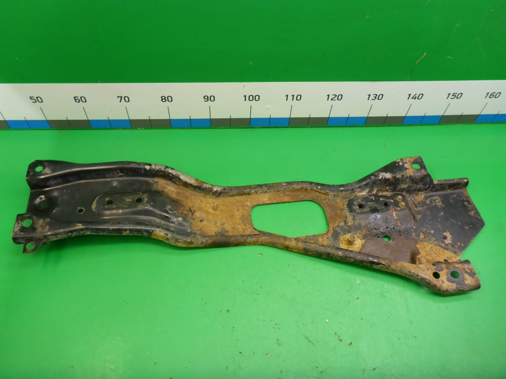 Балка передняя поперечная