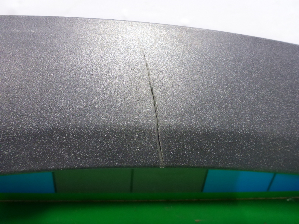 Накладка заднего крыла правого