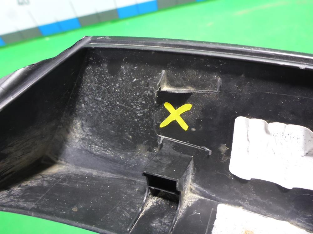 Накладка заднего крыла правого