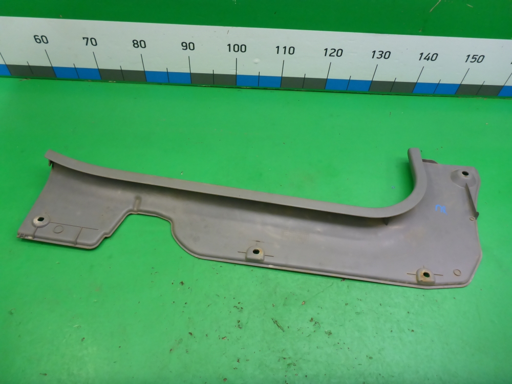 Накладка порога (внутренняя)