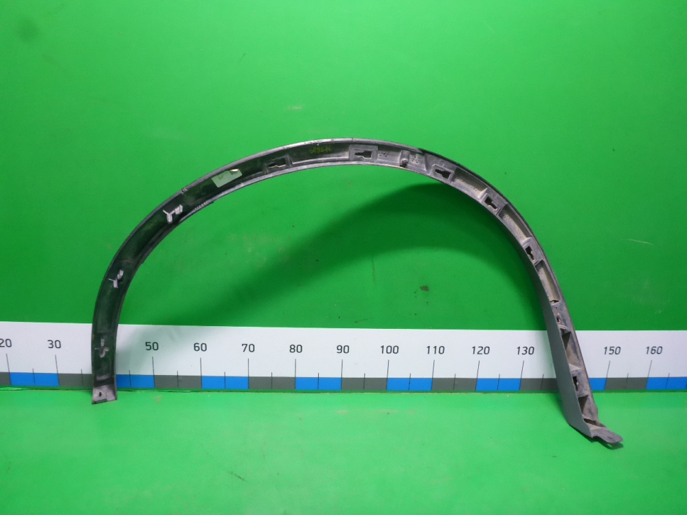 Накладка заднего крыла левого