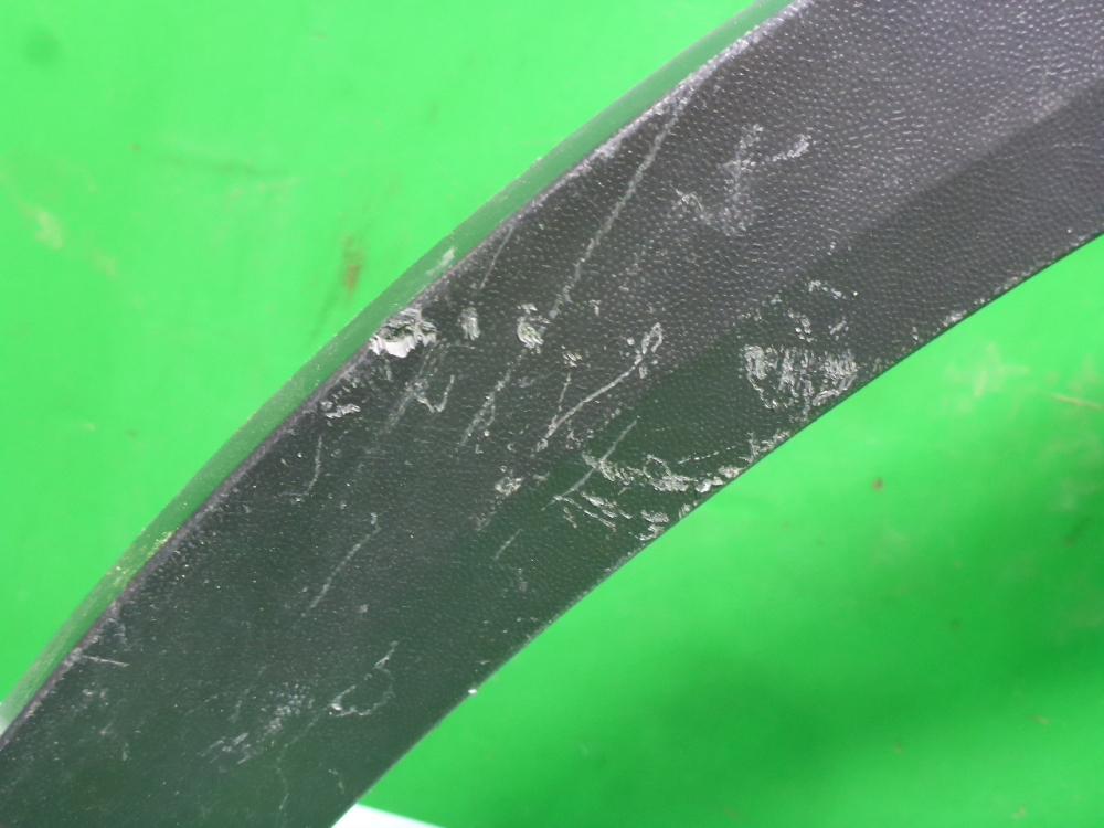 Накладка заднего крыла левого