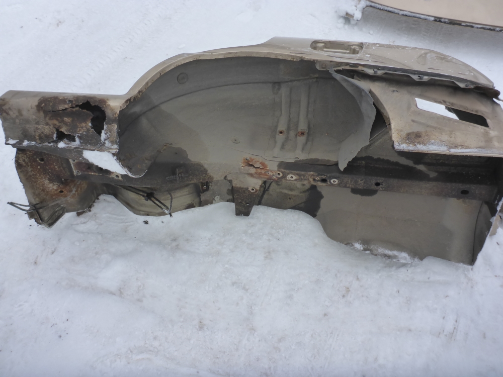 Крыло заднее левое