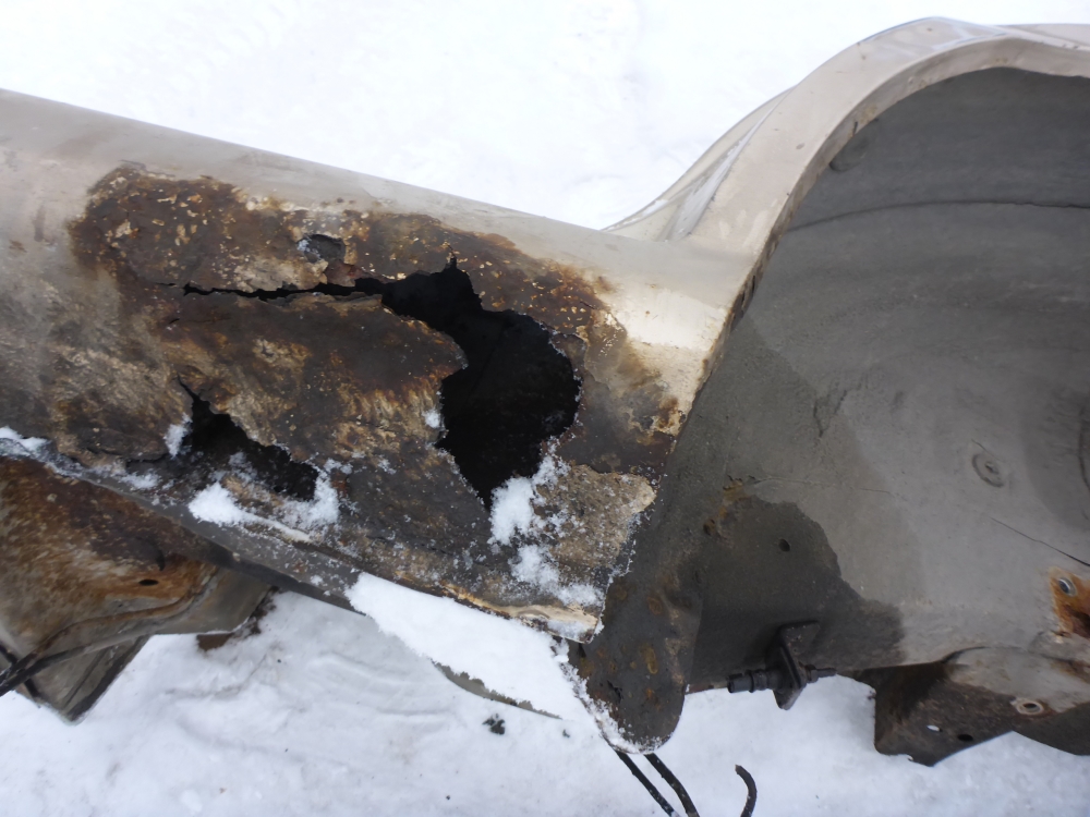 Крыло заднее левое