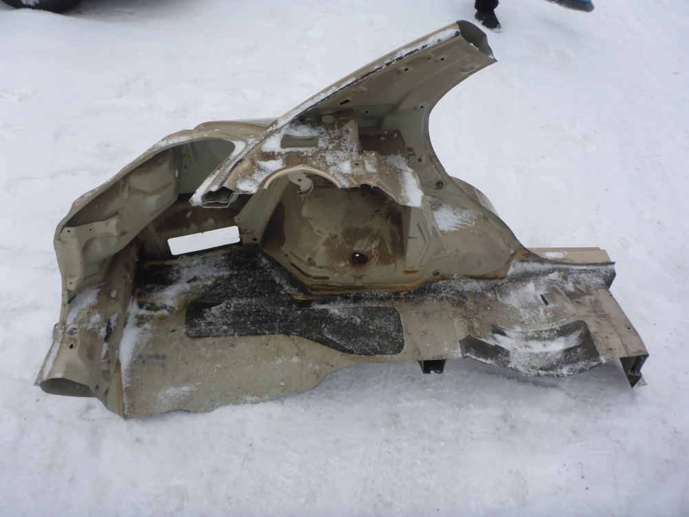 Крыло заднее левое