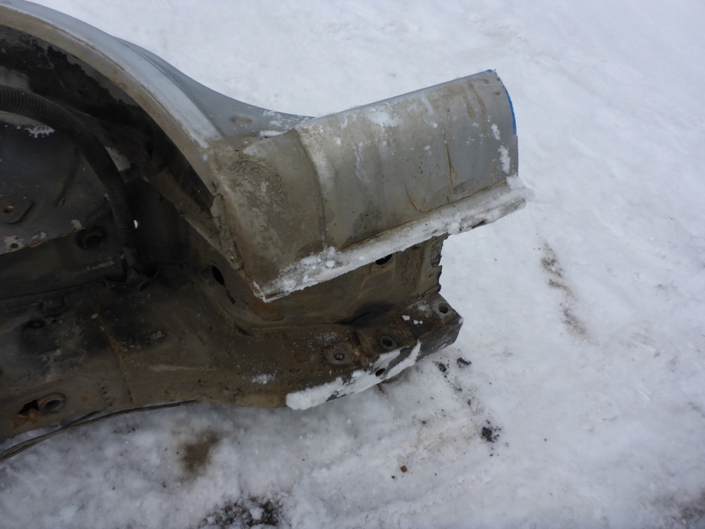 Крыло заднее правое