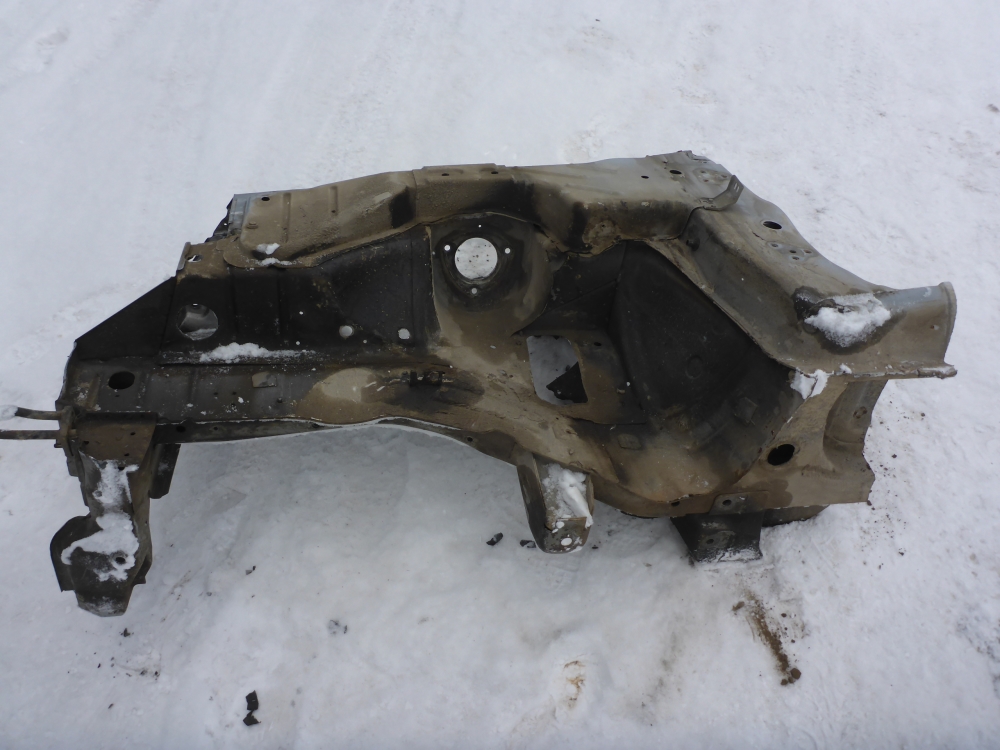 Лонжерон передний левый