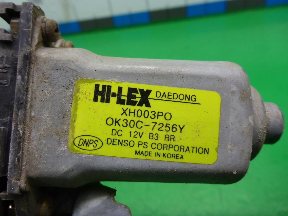 Стеклоподъемник электр. задний правый