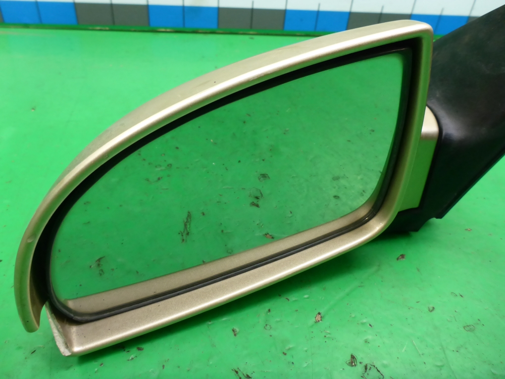 Зеркало левое электрическое