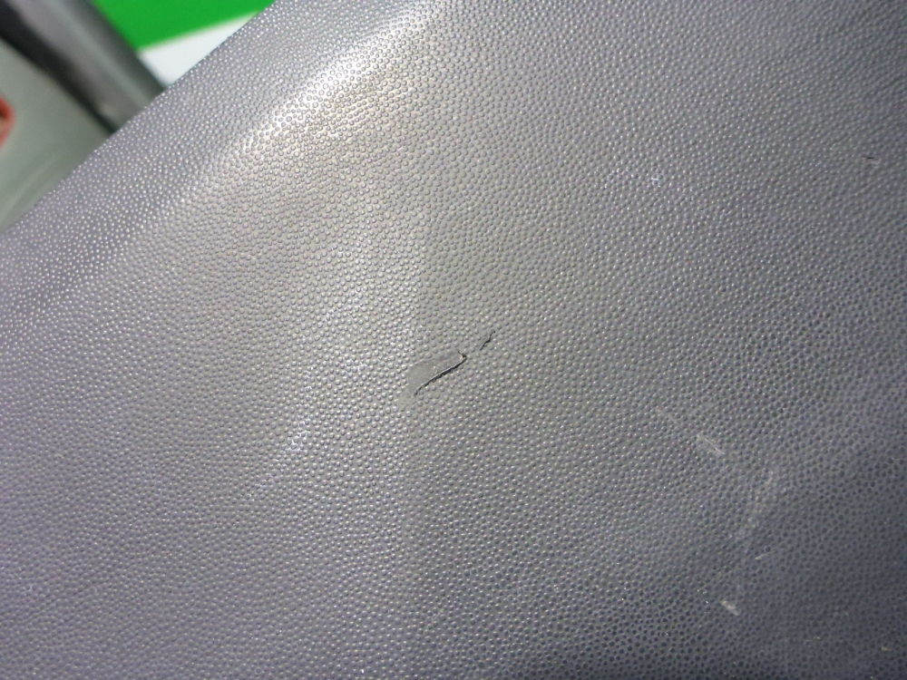 Накладка переднего крыла левого