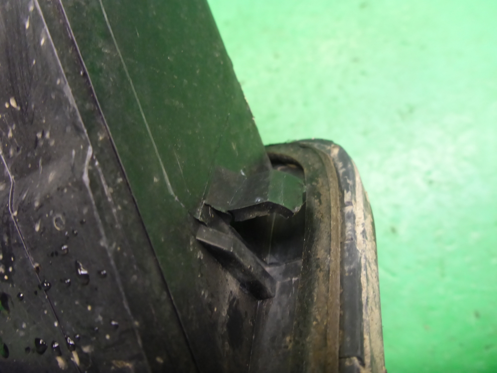 Клапан вентиляции топливного бака