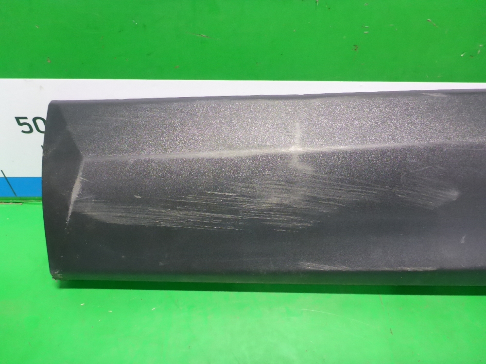 Накладка двери задней левой