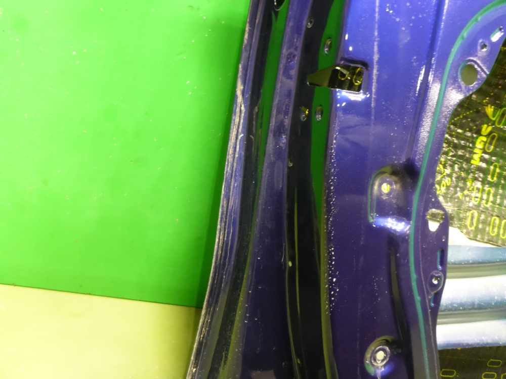 Дверь передняя левая