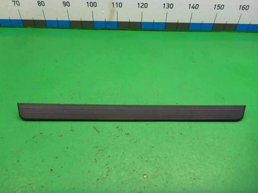 Накладка порога (внутренняя)