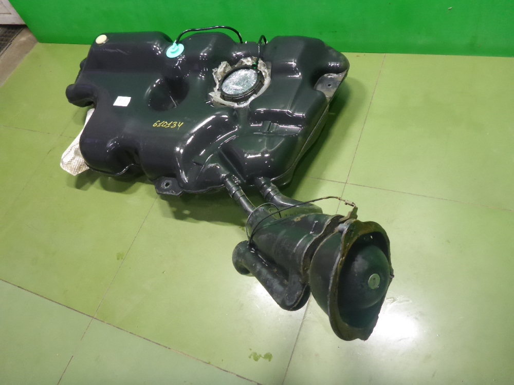 Бак топливный