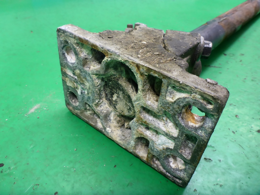 Кронштейн (сопут. товар)