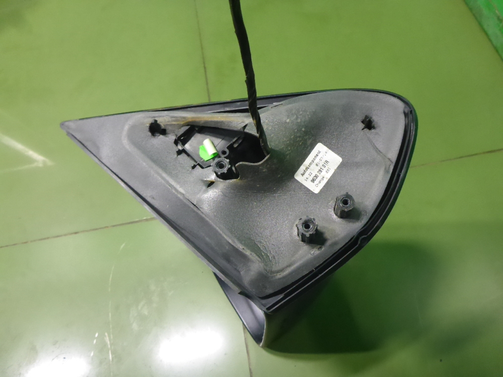 Зеркало левое электрическое