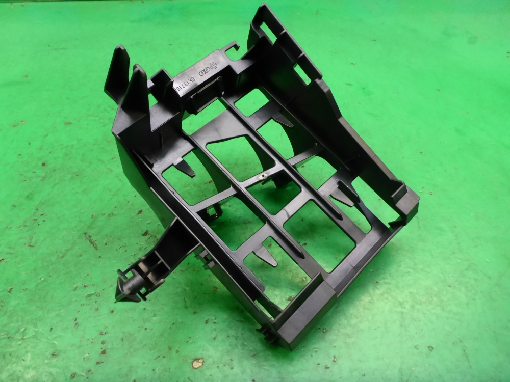 Кронштейн (сопут. товар)