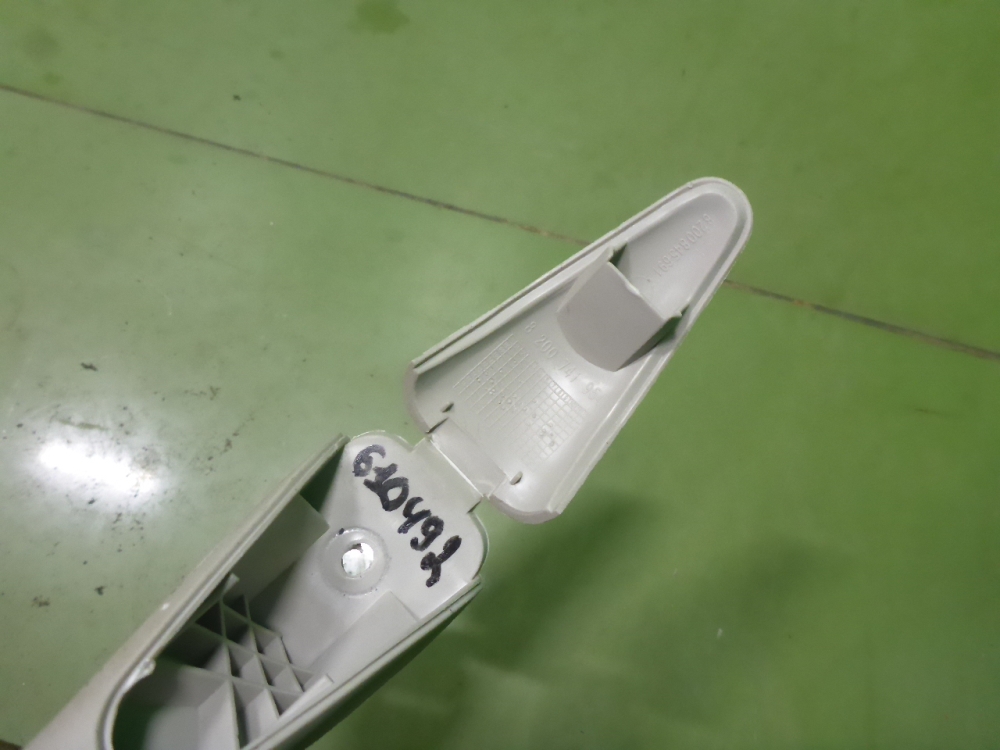 Ручка внутренняя потолочная