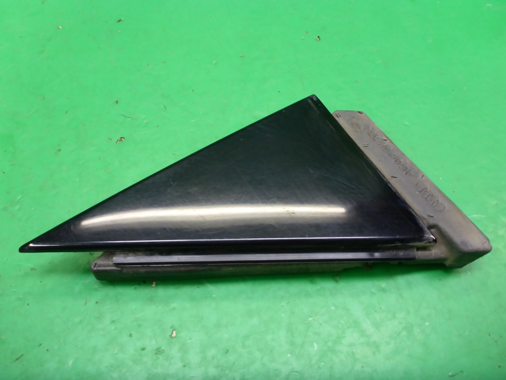 Накладка двери задней правой