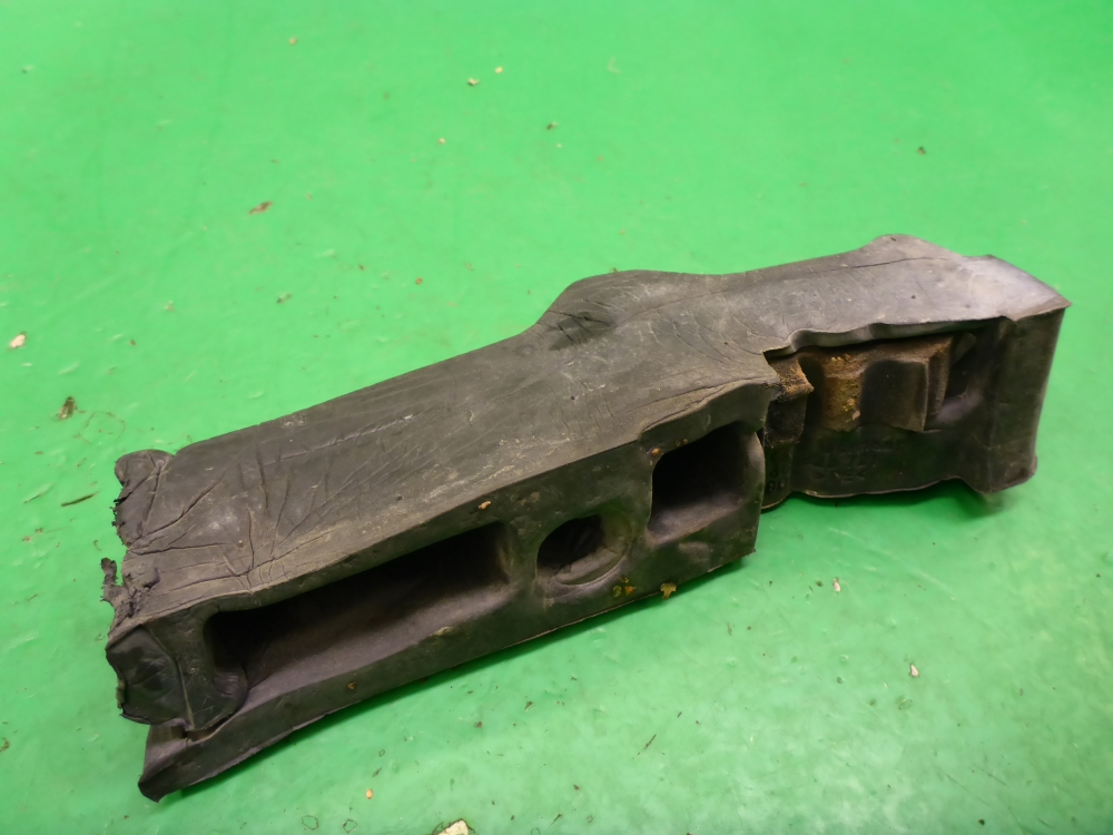 Пыльник рулевой рейки