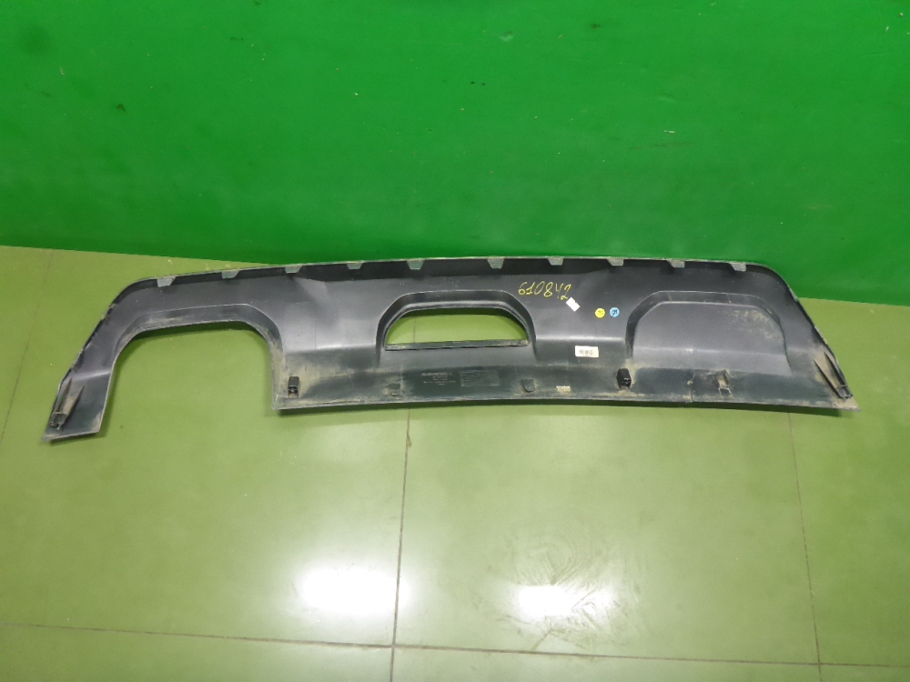 Накладка заднего бампера