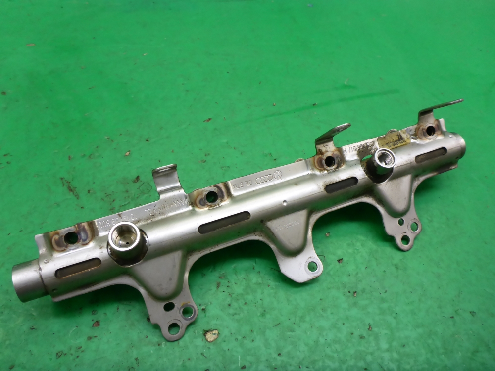 Рейка топливная (рампа)