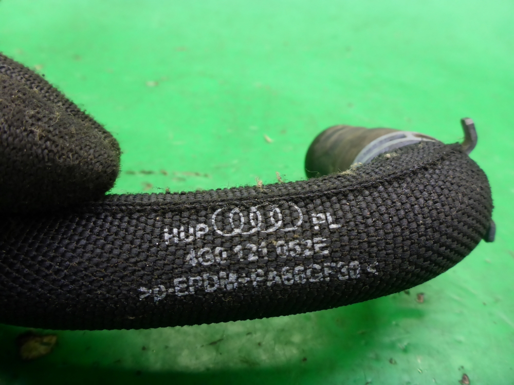 Шланг системы охлаждения