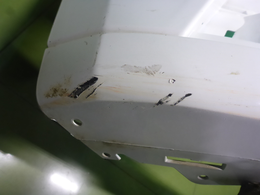 Бампер передний