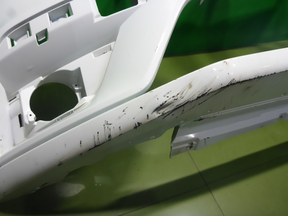 Бампер передний