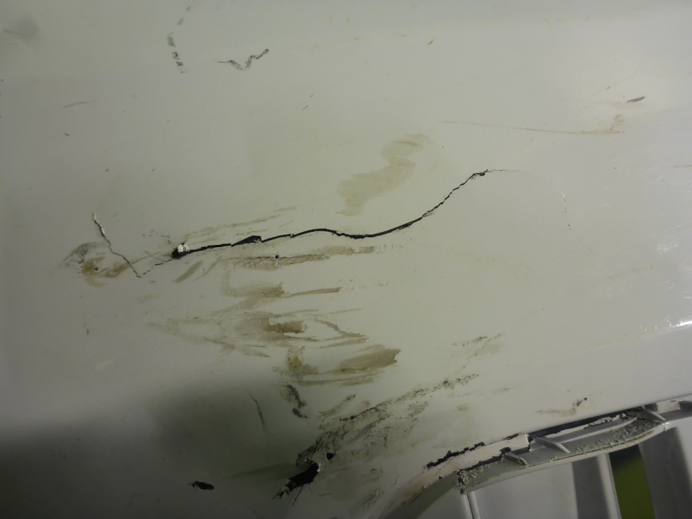 Бампер передний