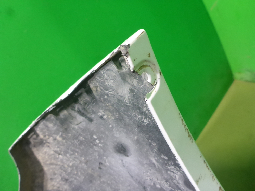 Бампер передний