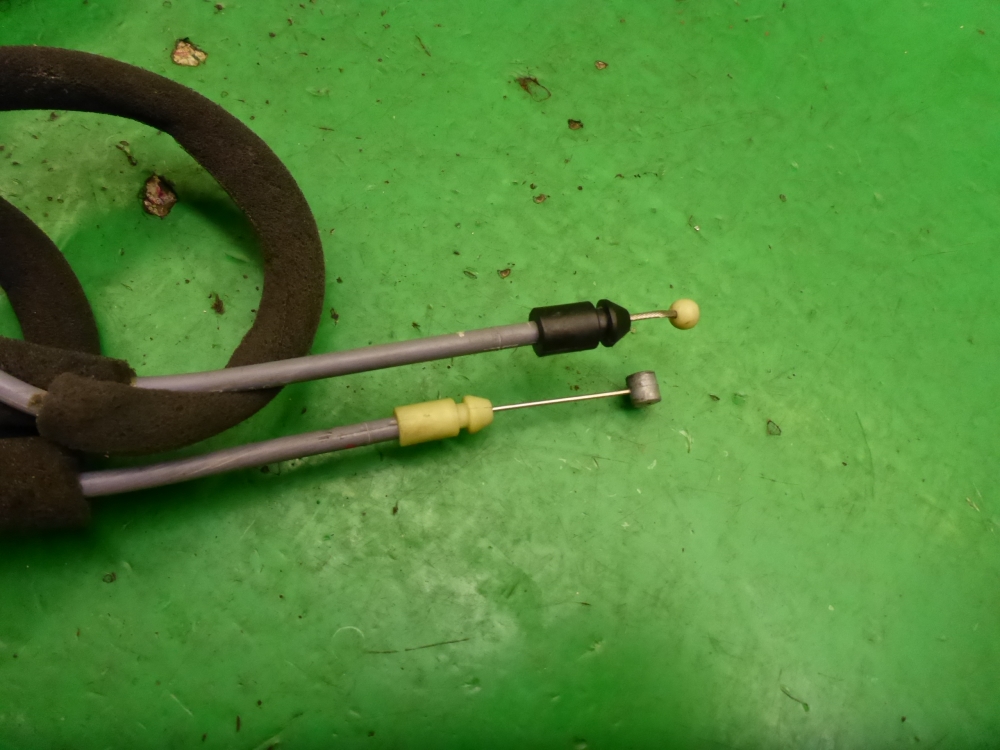 Замок двери задней правой