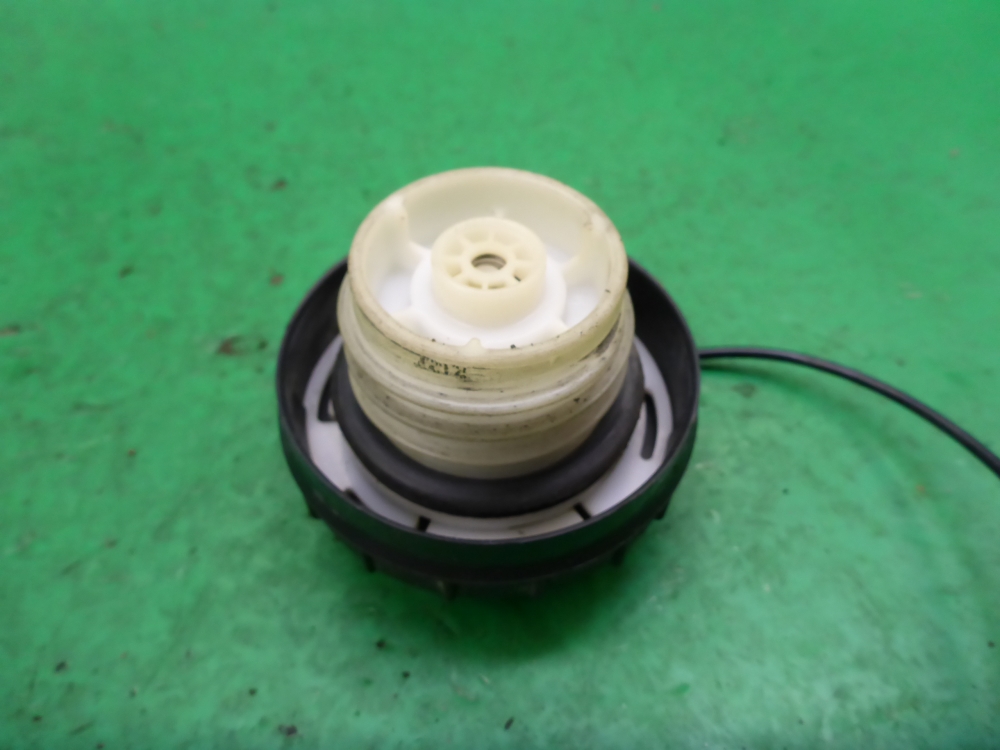 Крышка топливного бака