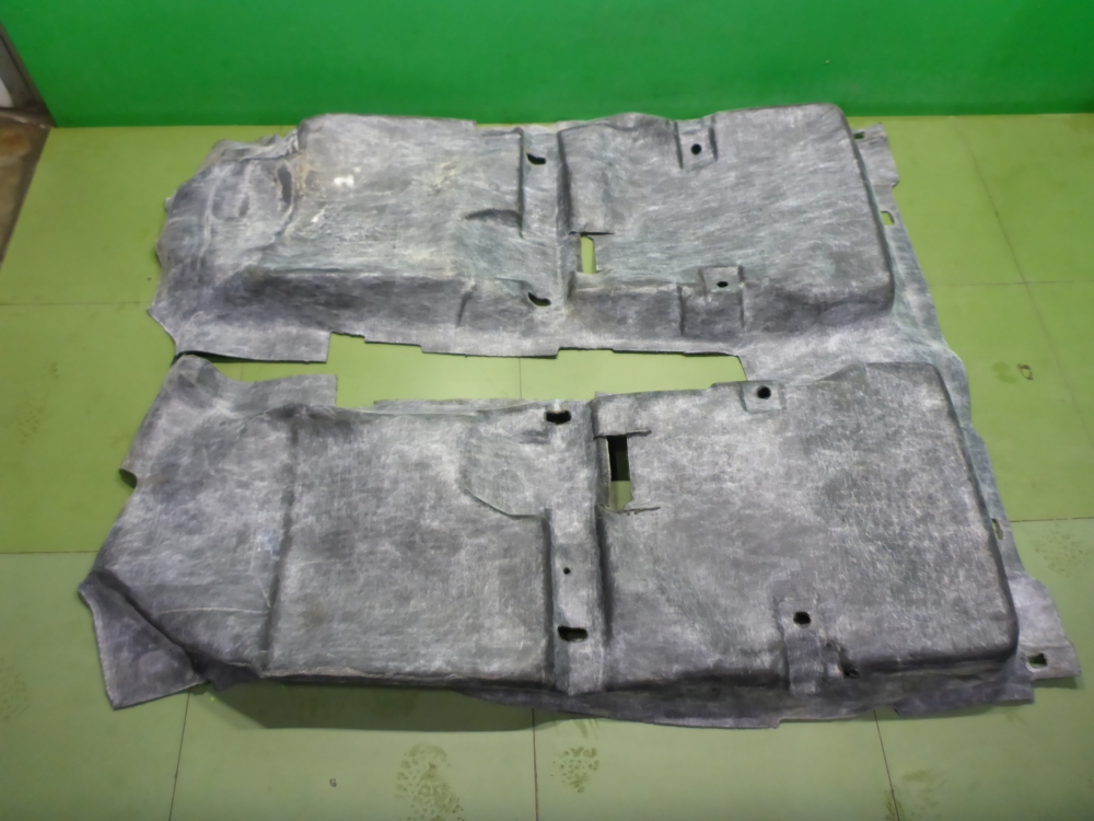 Покрытие напольное (ковролин)