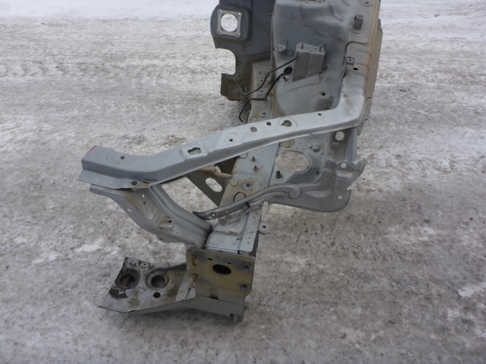 Лонжерон передний левый