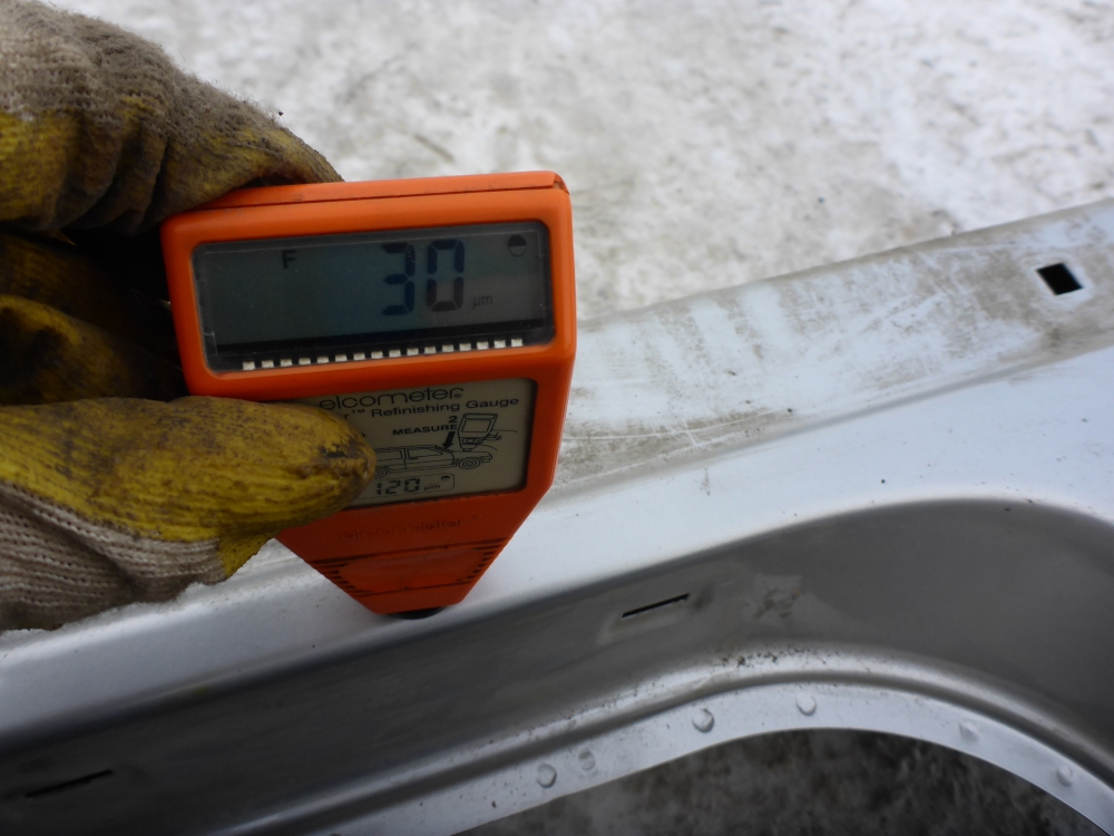 Порог со стойкой левый