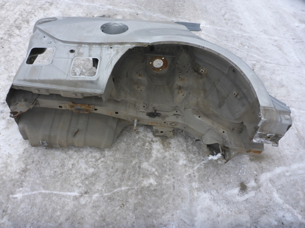 Крыло заднее правое