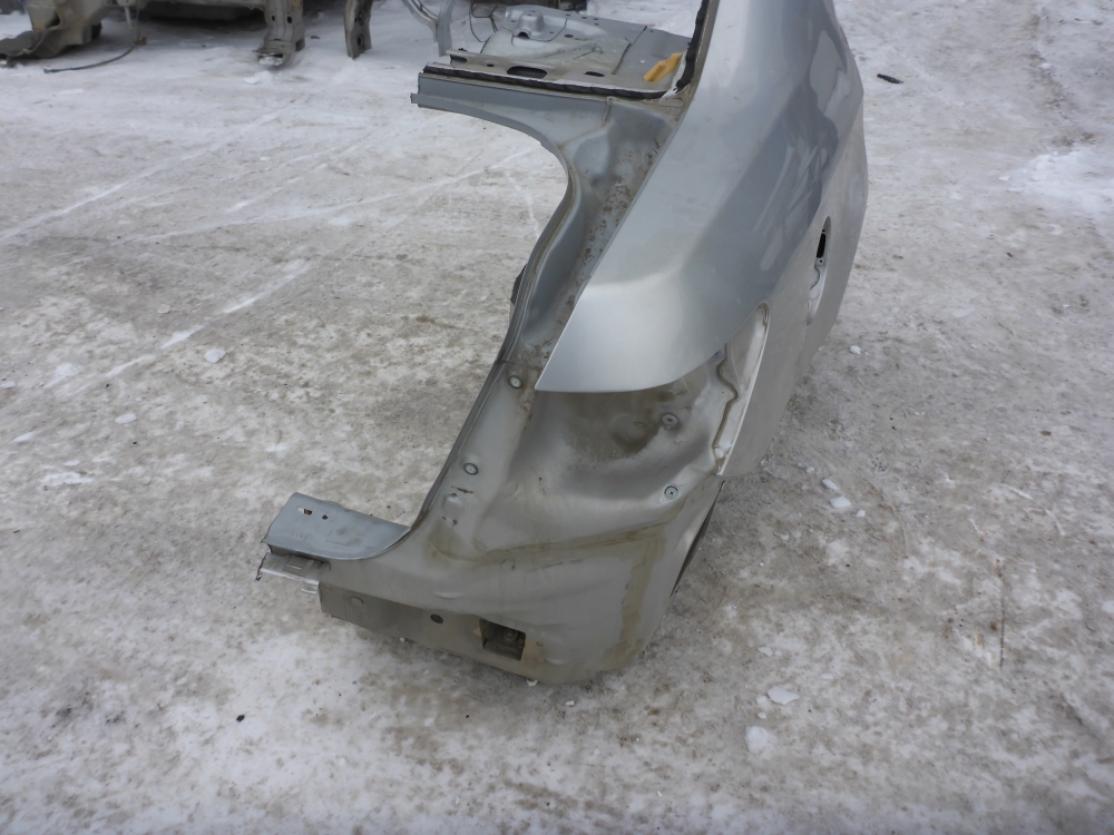 Крыло заднее правое